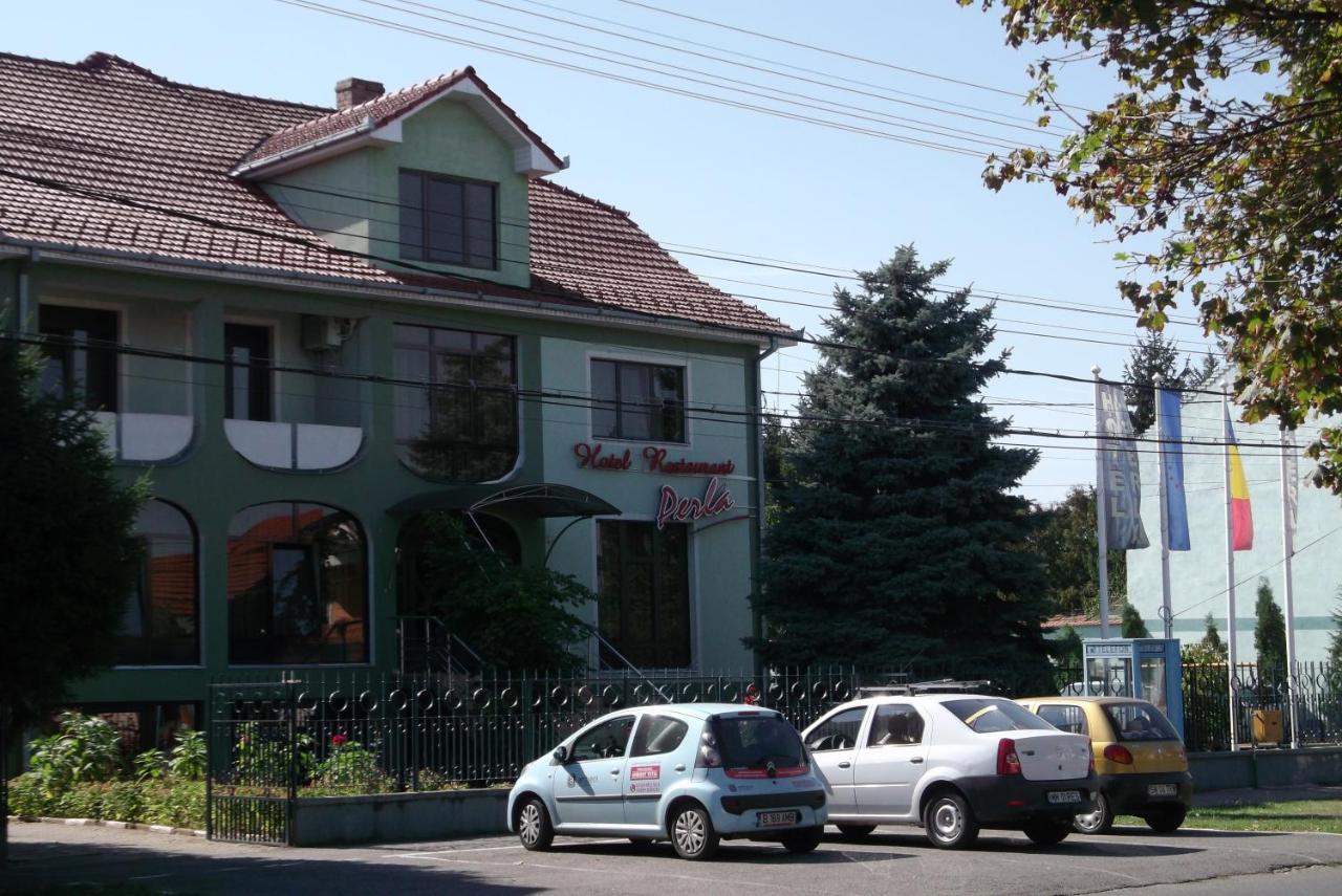 B&B Satu Mare - Hotel Perla - Bed and Breakfast Satu Mare