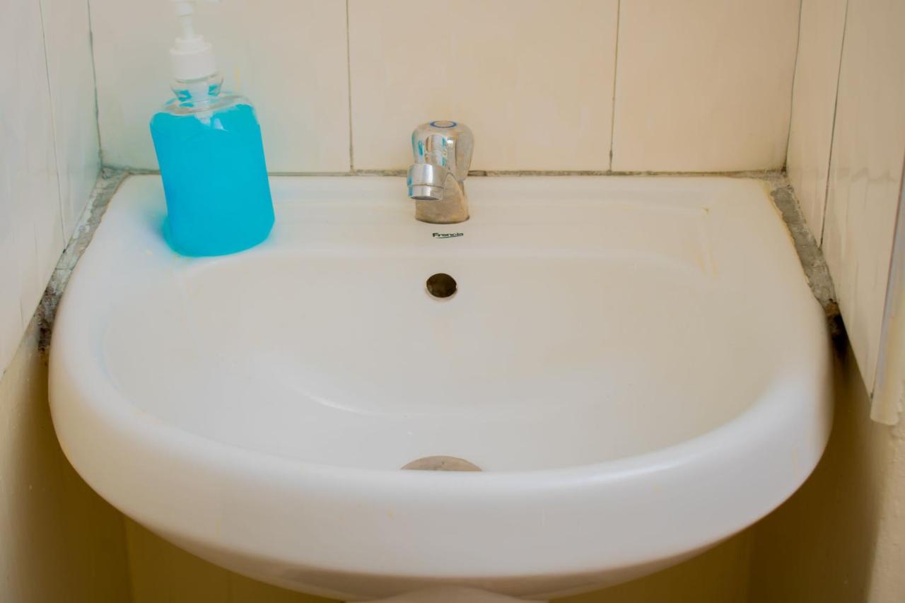 G&G Homes Executive 2 bedroom Town Apartment - B&B Eldoret