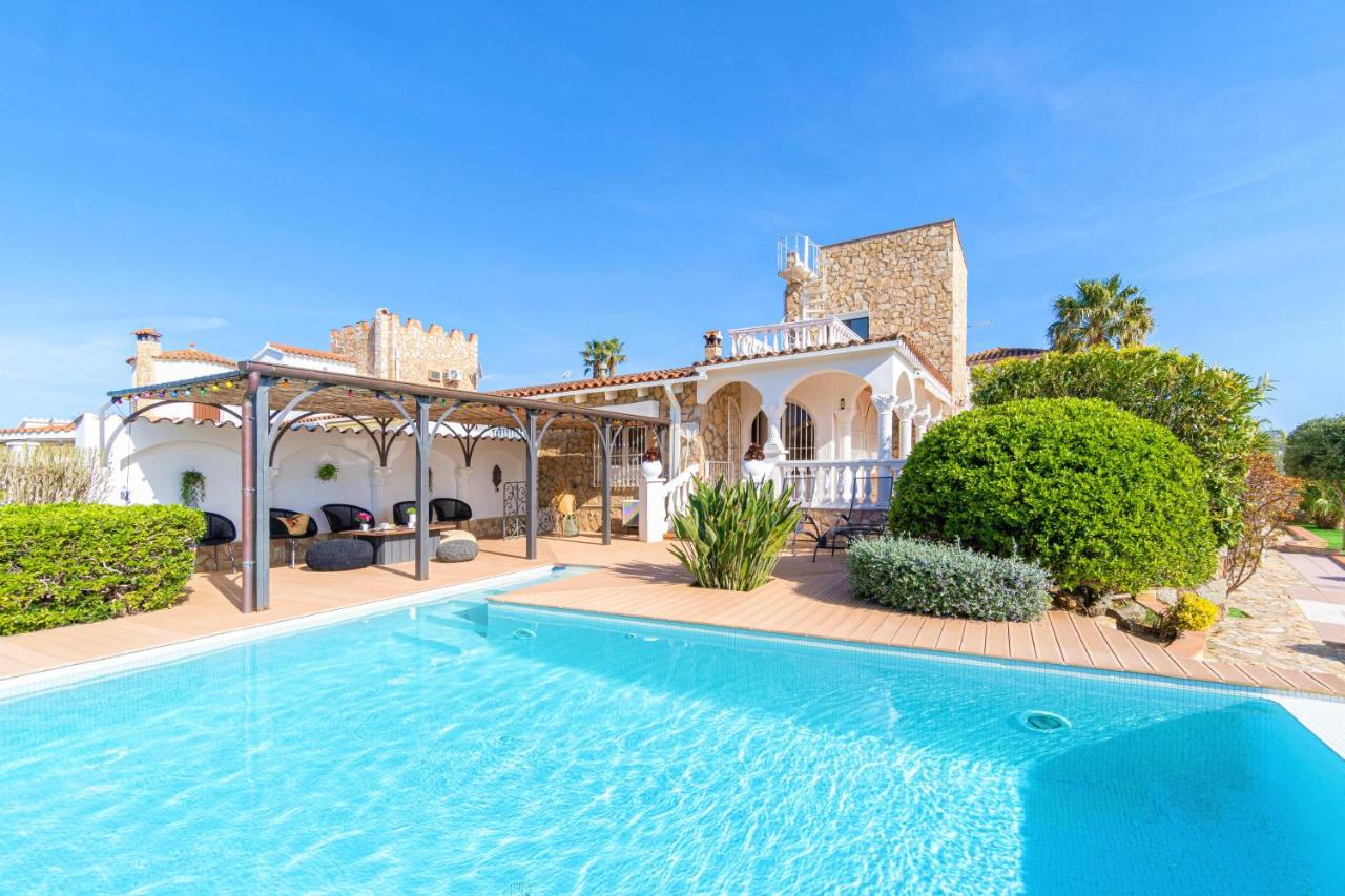 Apart-rent Villa Fluvia 0002 - B&B