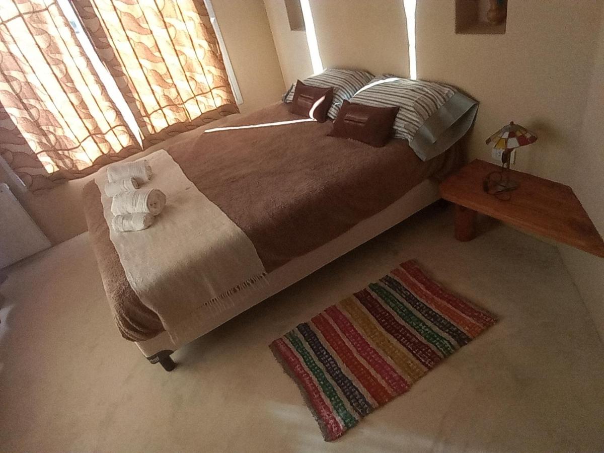 Cabaña Huacalera - Bed and Breakfast Huacalera