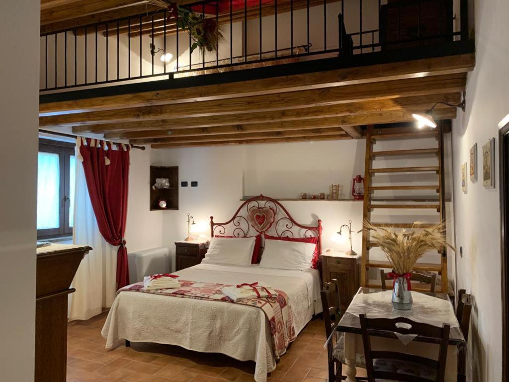 B&B San Martino al Cimino - L'ANTICO FIENILE - Bed and Breakfast San Martino al Cimino