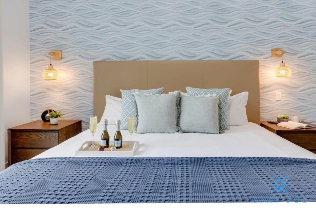 Rooftop Pool & Hot Tub - Gym - Hollywood Beach - B&B