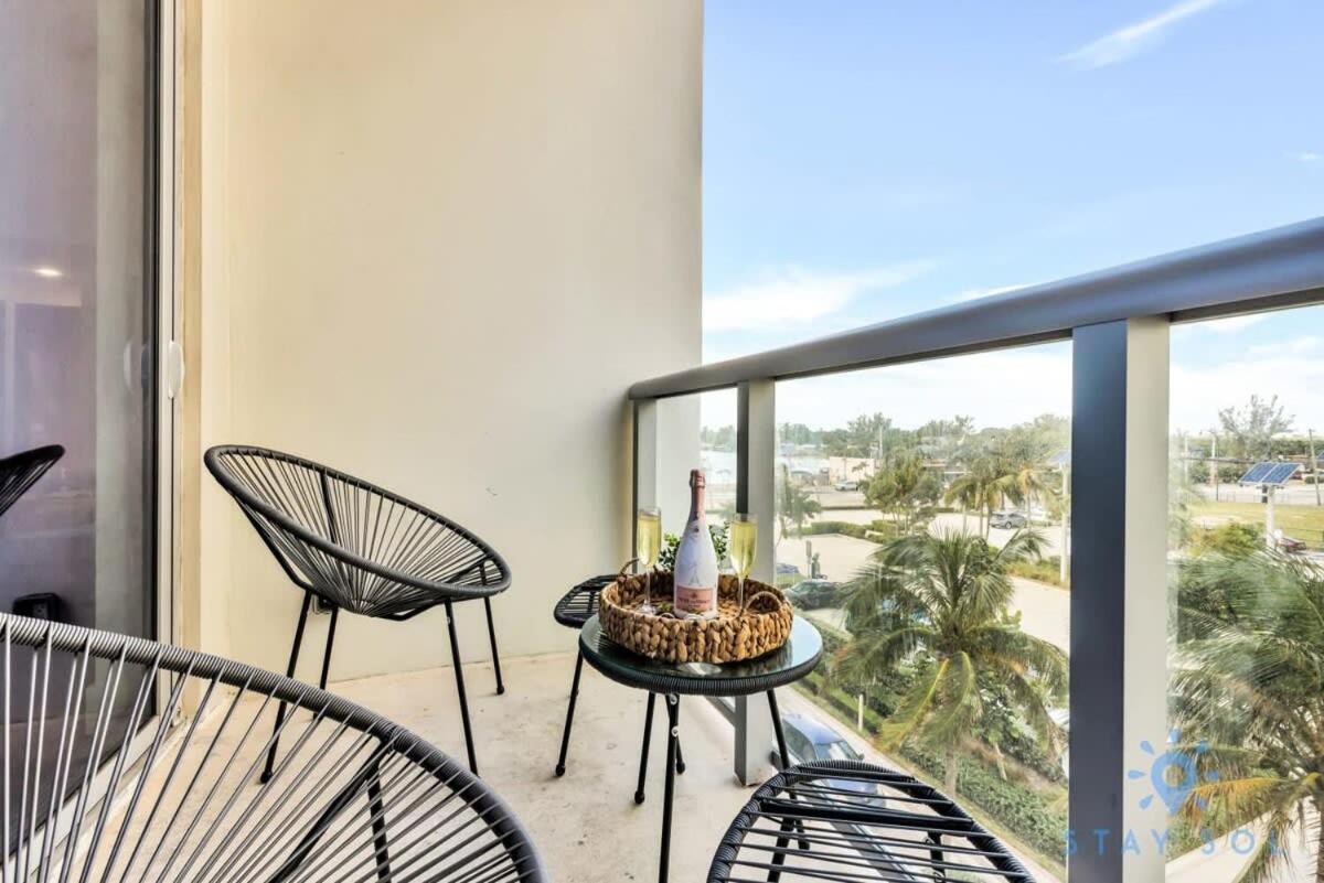 Costa Hollywood - Worth Traveling - Rooftop Pool- Gym - Ferienwohnung