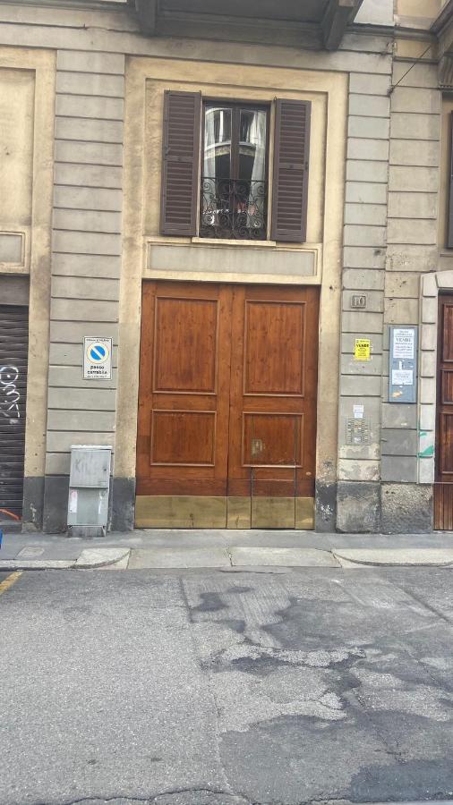 Xenia Apartments - Rustic and cozy apartment in Navigli - B&B Milan