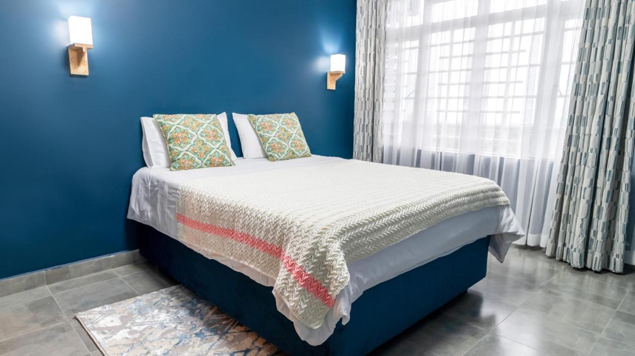 Deluxe Family Suite