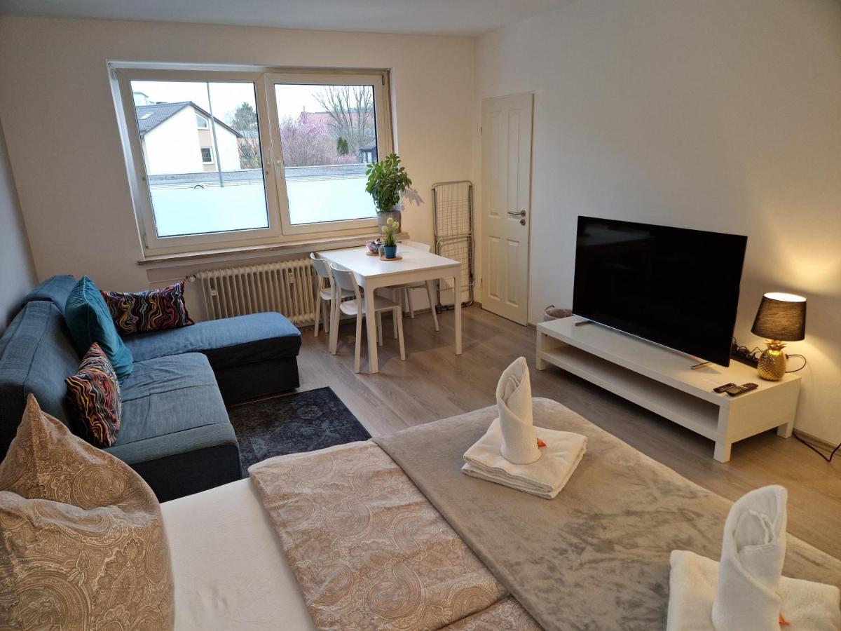 Schöne Wohnung zentral Dachau(20 min zum HBF München) - Bed and Breakfast Dachau