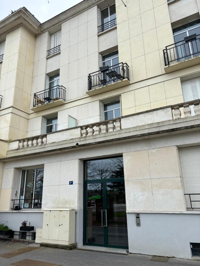 Appartement calme,lumineux ,hyper centre TOURS - Ferienwohnung