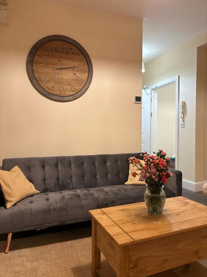 B&B Cardiff - Cardiff/Pernath Home2 - Bed and Breakfast Cardiff