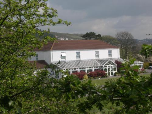 B&B Pembrey - Ashburnham Hotel - Bed and Breakfast Pembrey