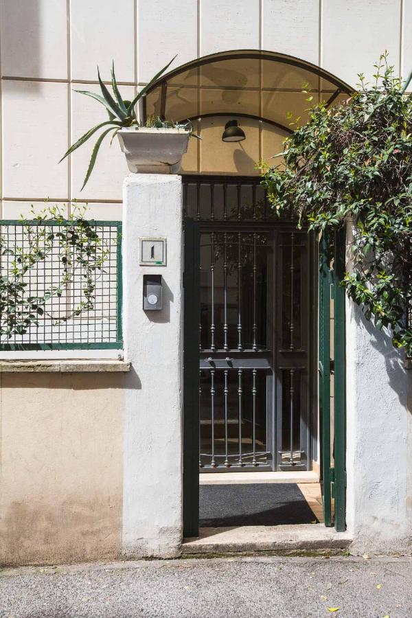 BEA'S GUESTHOUSE - Bed and Breakfast Rome
