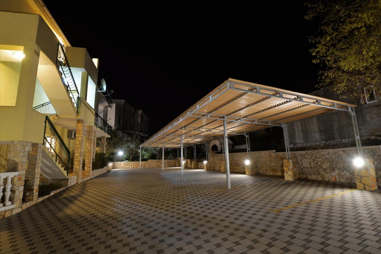 Apartments Goranka - Chambres d’hôtes Murter