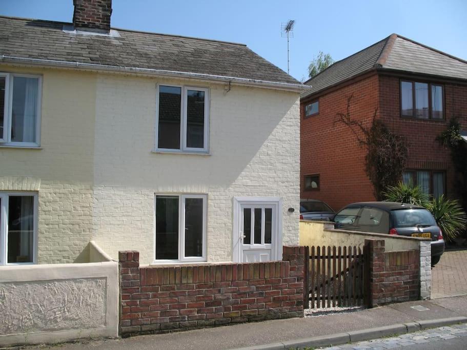 Cosy Cottage to Relax or Explore - Ferienwohnung