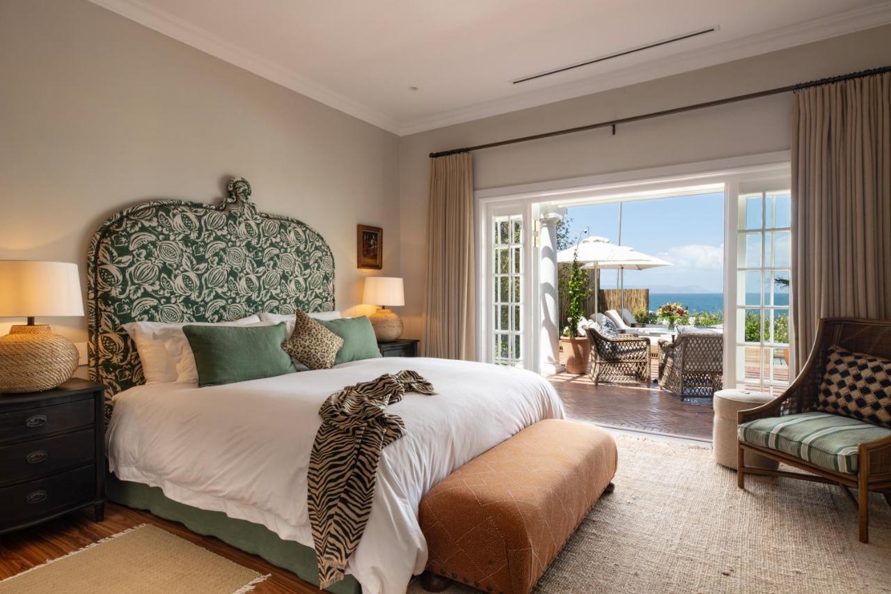 Deluxe Suite with Sea View