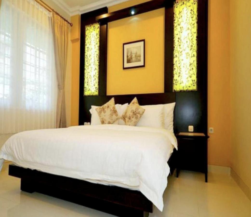 B&B Bandung - Cove Ottenville Boutique Hotel - Bed and Breakfast Bandung