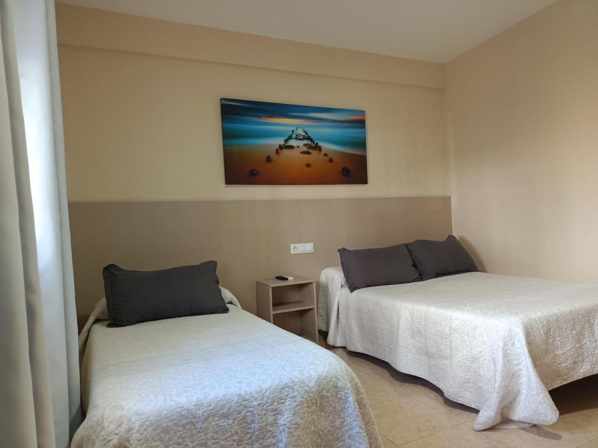 Triple Room with Private Bathroom