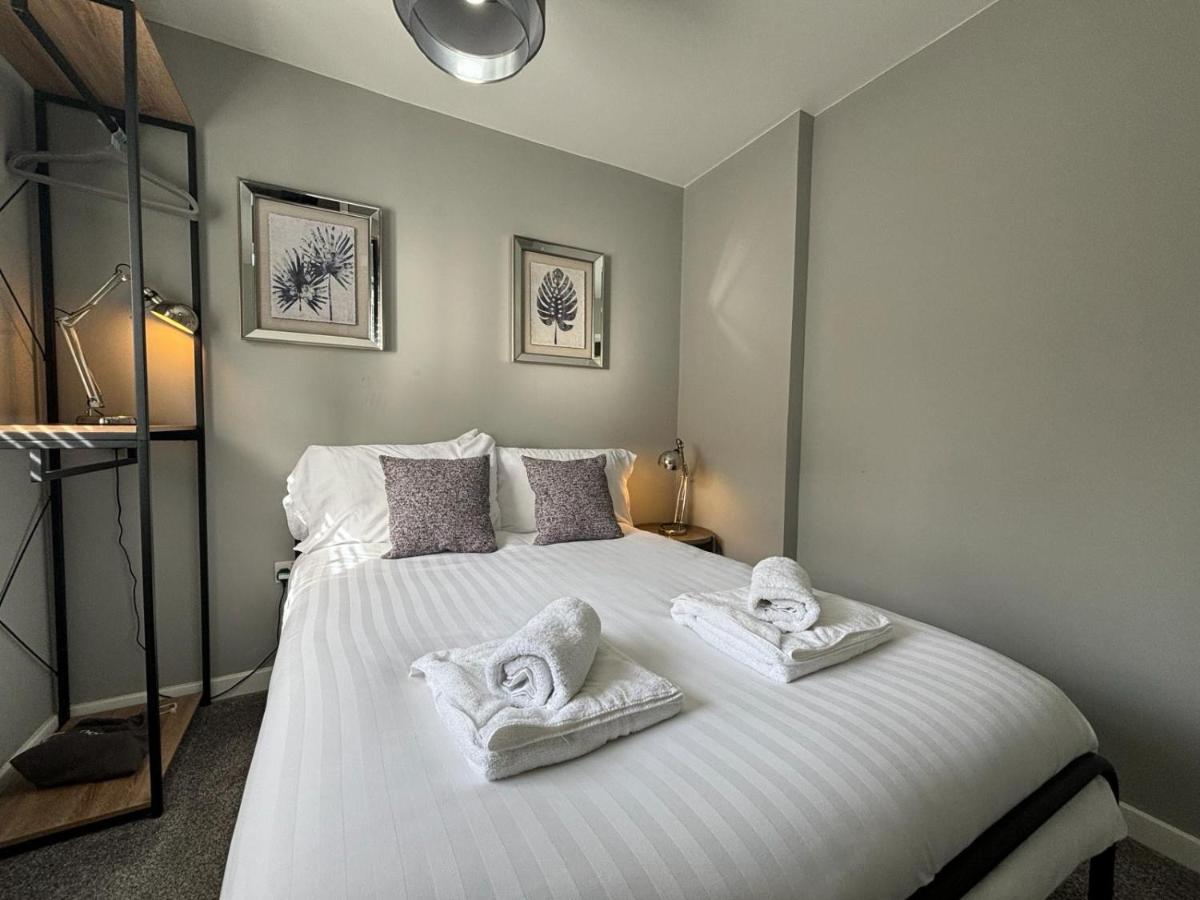 B&B Telford - Flat 1 Castle Street Serviced Apartments - Bed and Breakfast Telford