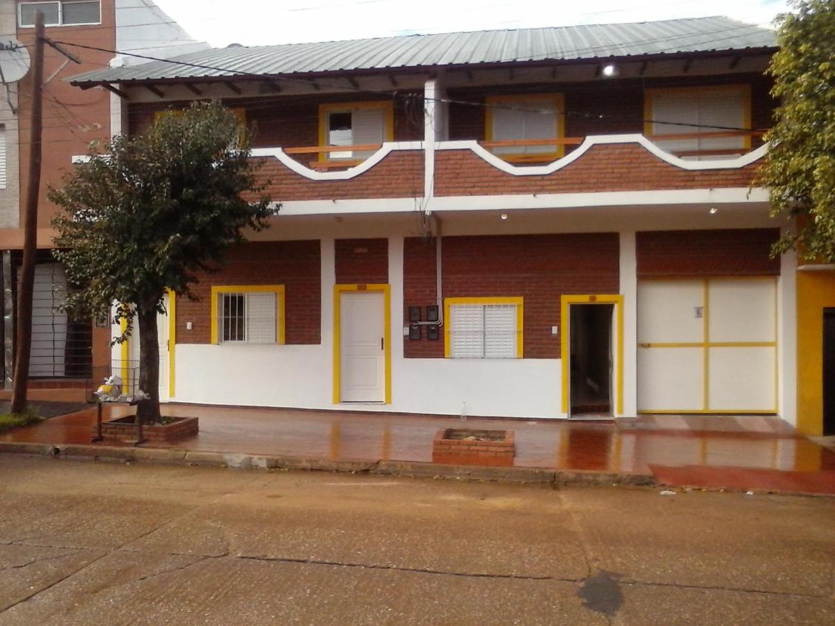 Departamentos por dia EL TREBOL - B&B