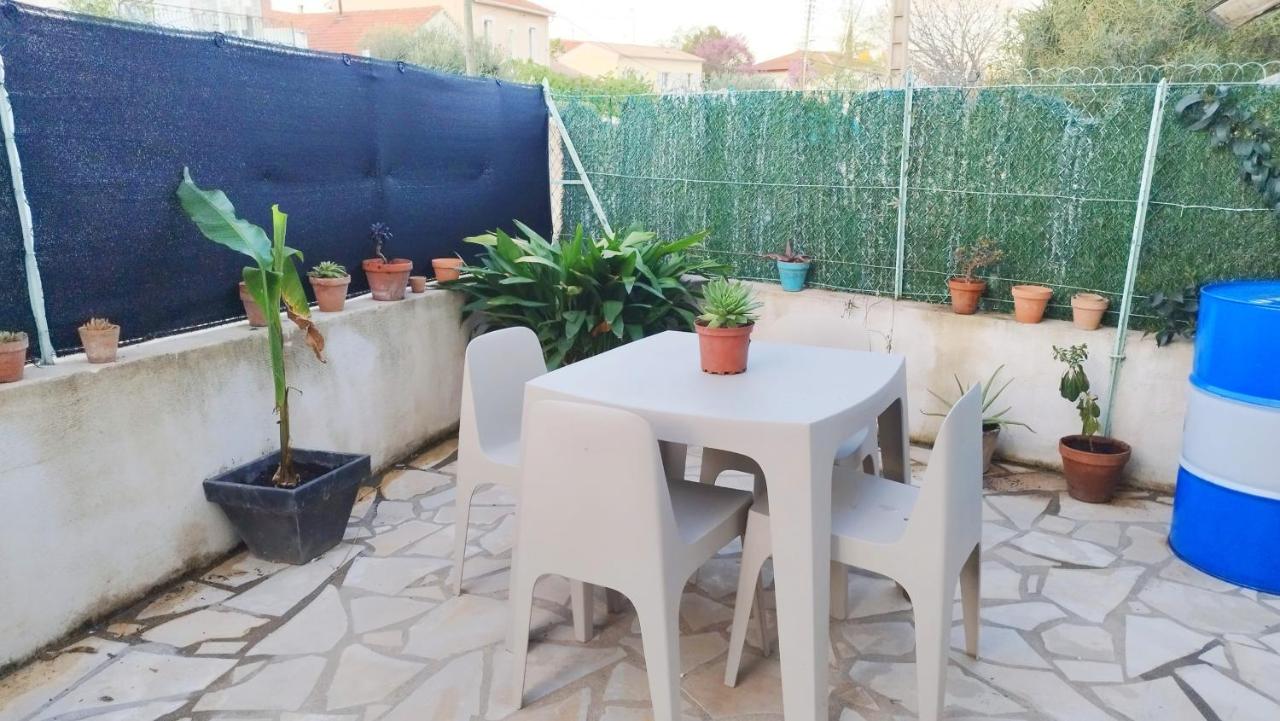 Charmante Maison T2 de plein pied avec extérieur calme aux Arènes - B&B Béziers