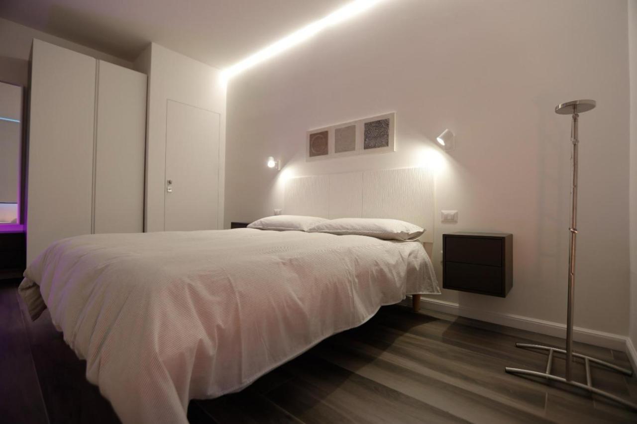 Maison Charlotte Salerno - Ferienwohnung