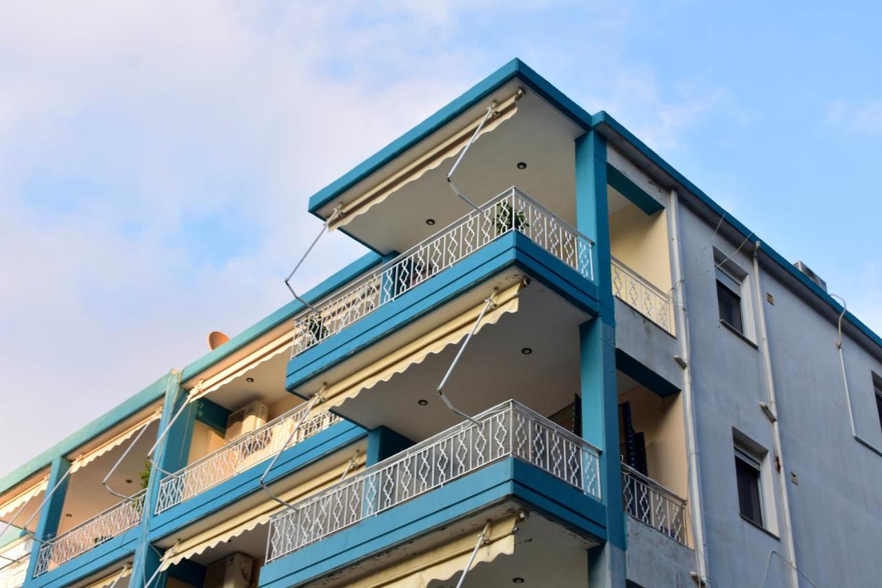 Igoumenitsa Retiré Apartment - Bed and Breakfast