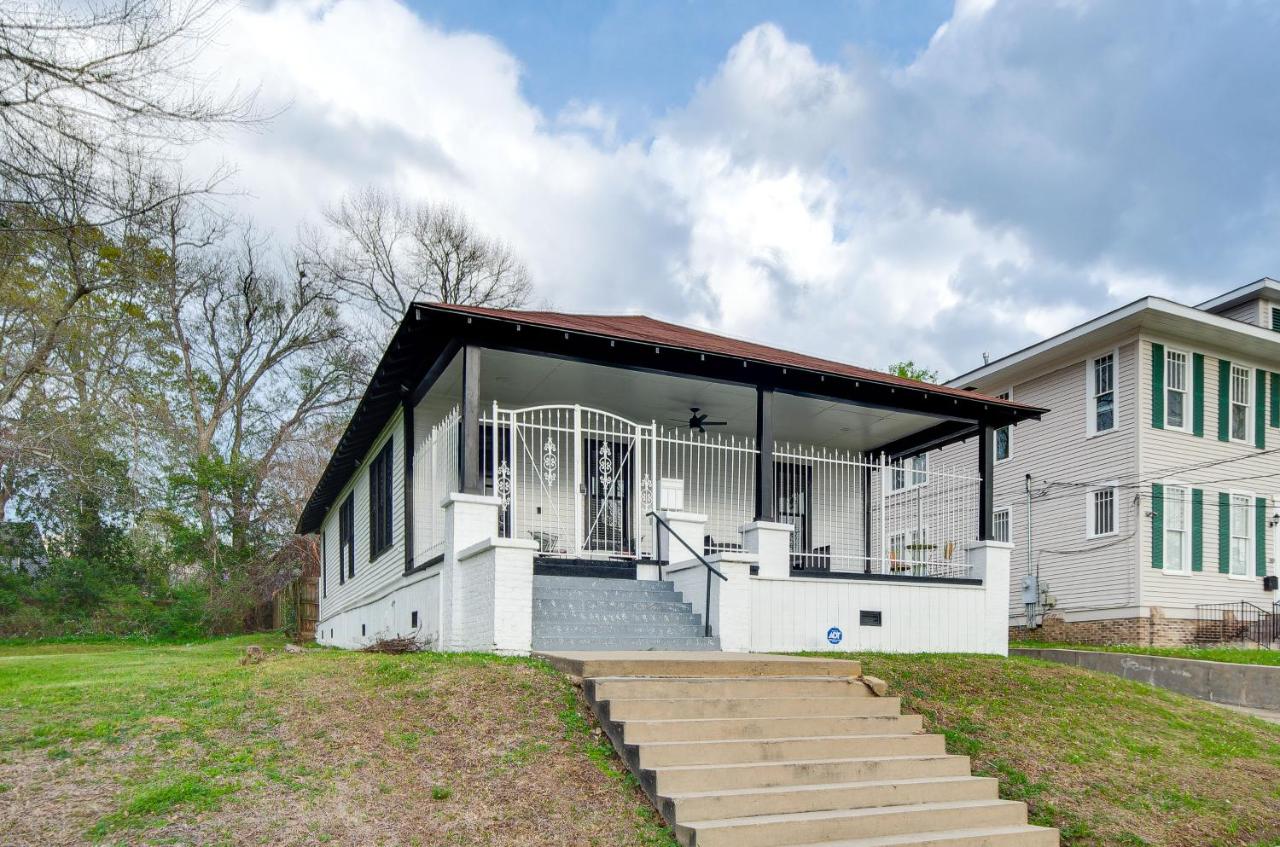 Stylish Home about 2 Mi to Jackson State and Belhaven! - B&B