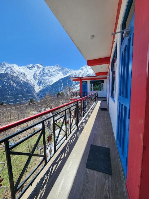 B&B Kalpa - Safarnama Retreat Homestay - All Rooms with Mountain View - Bed and Breakfast Kalpa