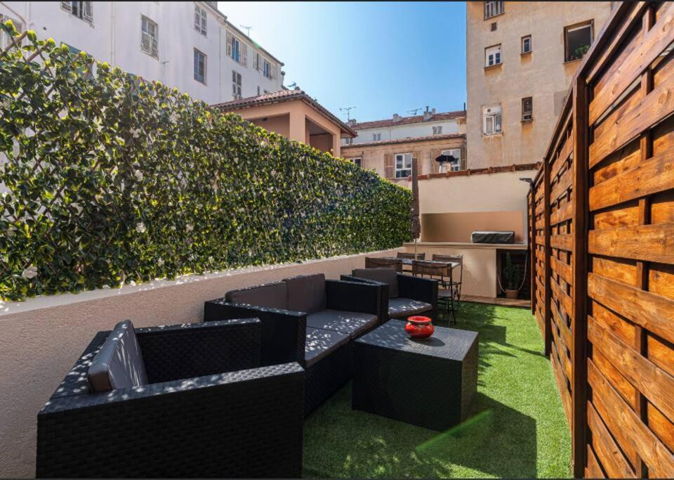 Loft place Masséna avec terrasse - B&B