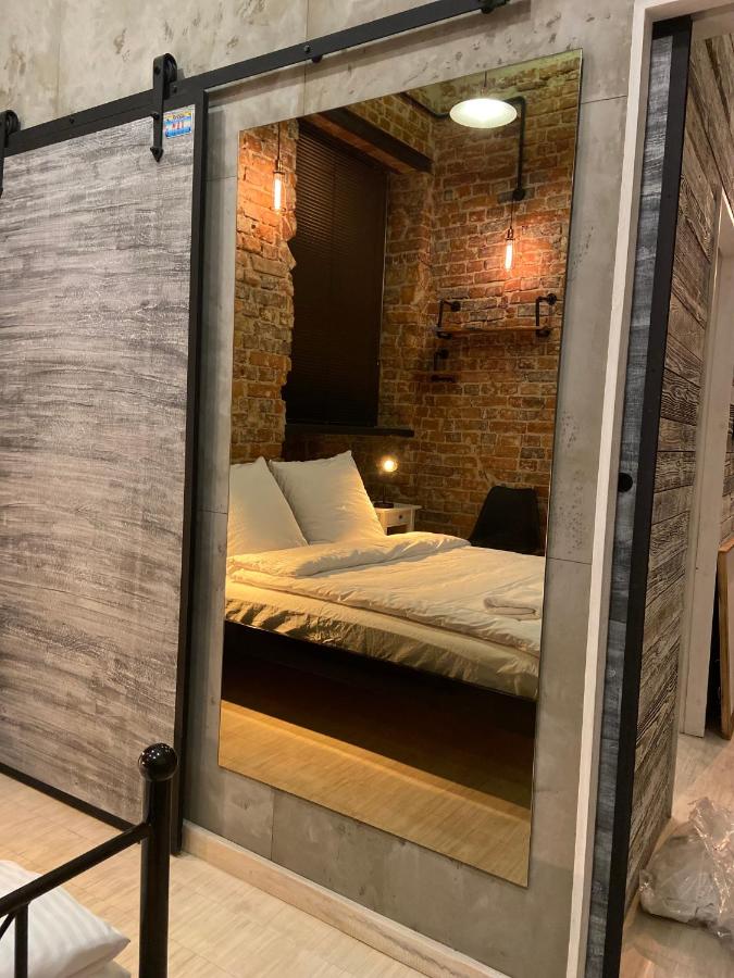 Apartament w sercu miasta by Apartamenty na dni Wrocław - B&B