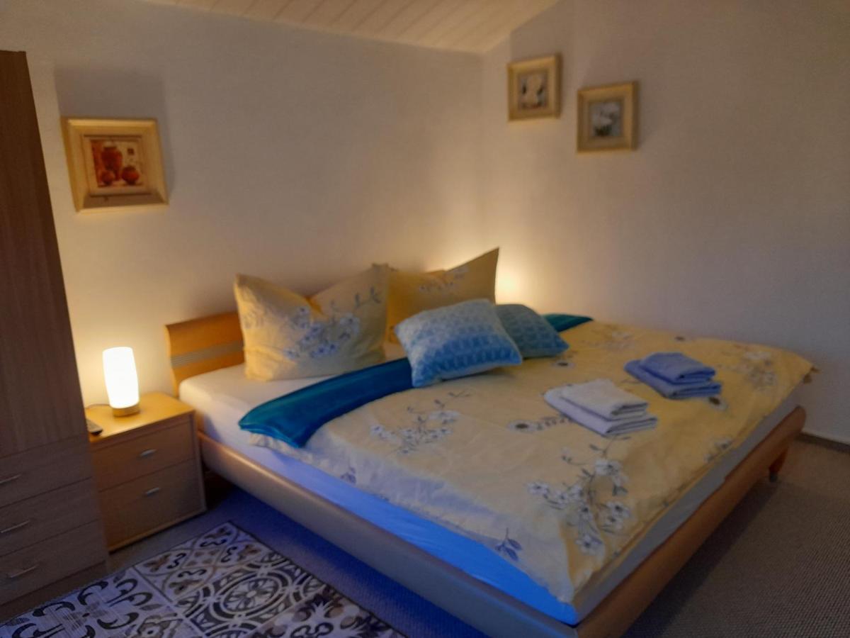 B&B Reinhardtsdorf - Ferienbungalow - Bed and Breakfast Reinhardtsdorf