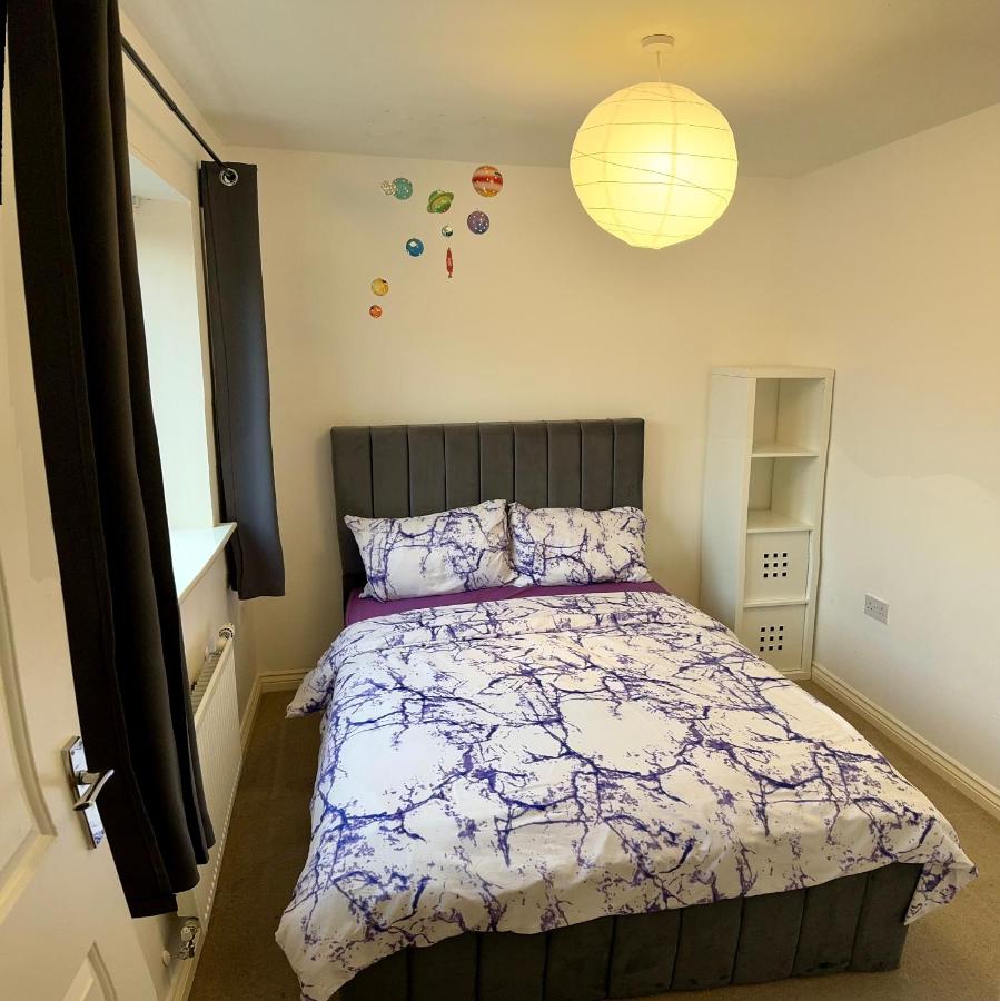 Comfortable double room with shared spaces - Ferienwohnung