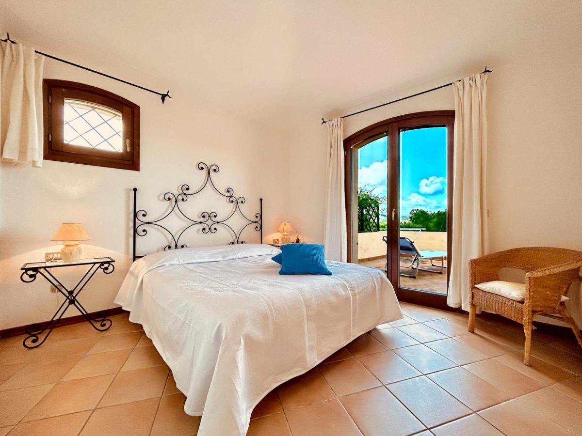 B&B Baia Sardinia - Sweet Home Villetta a Schiera With Pool - Bed and Breakfast Baia Sardinia