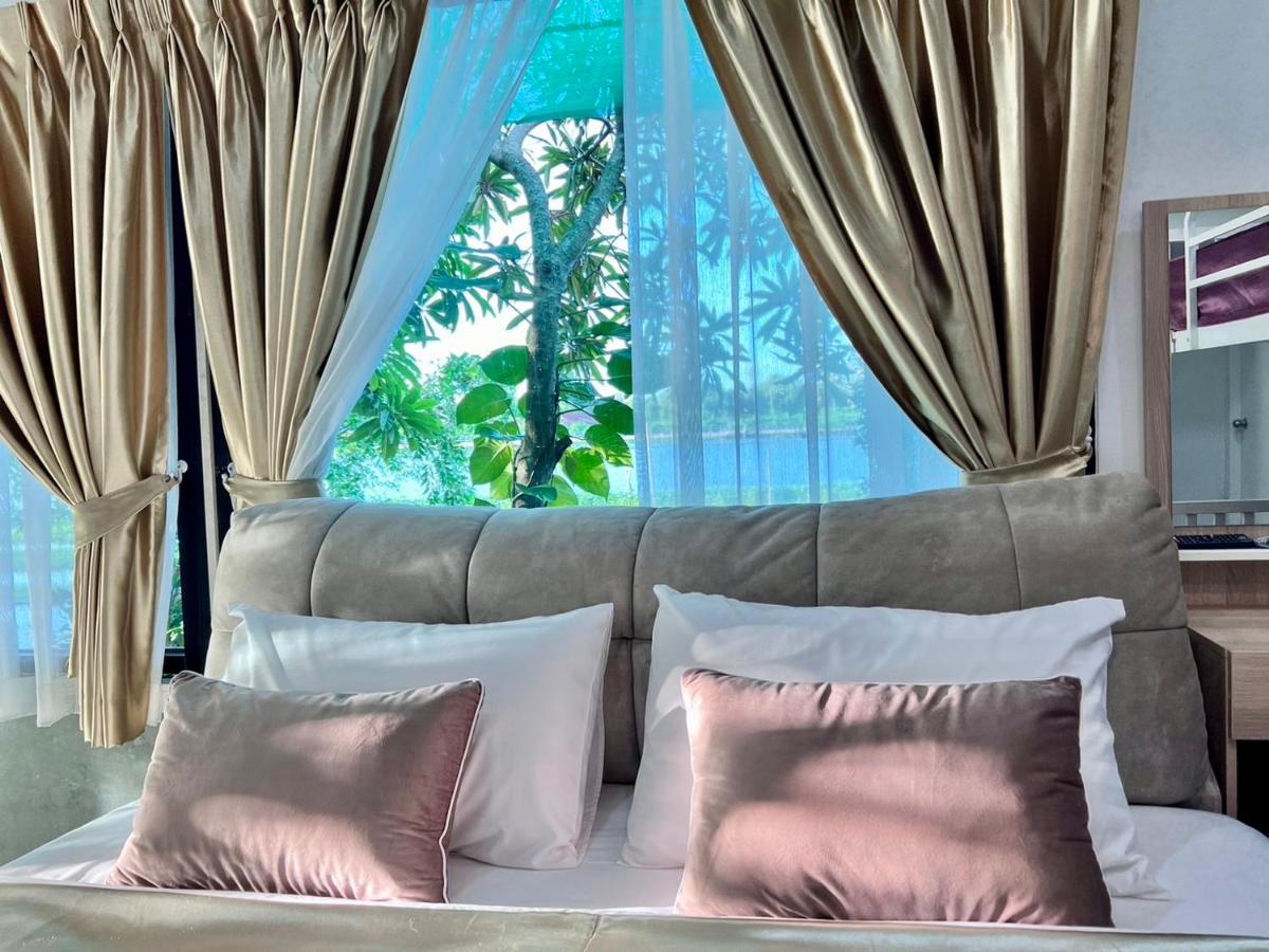 MrT Riverside Sampran มิสเตอร์ที โฮมสเตย์ - B&B Sam Phran