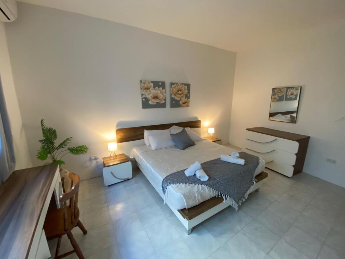 Double Room with Shared Bathroom