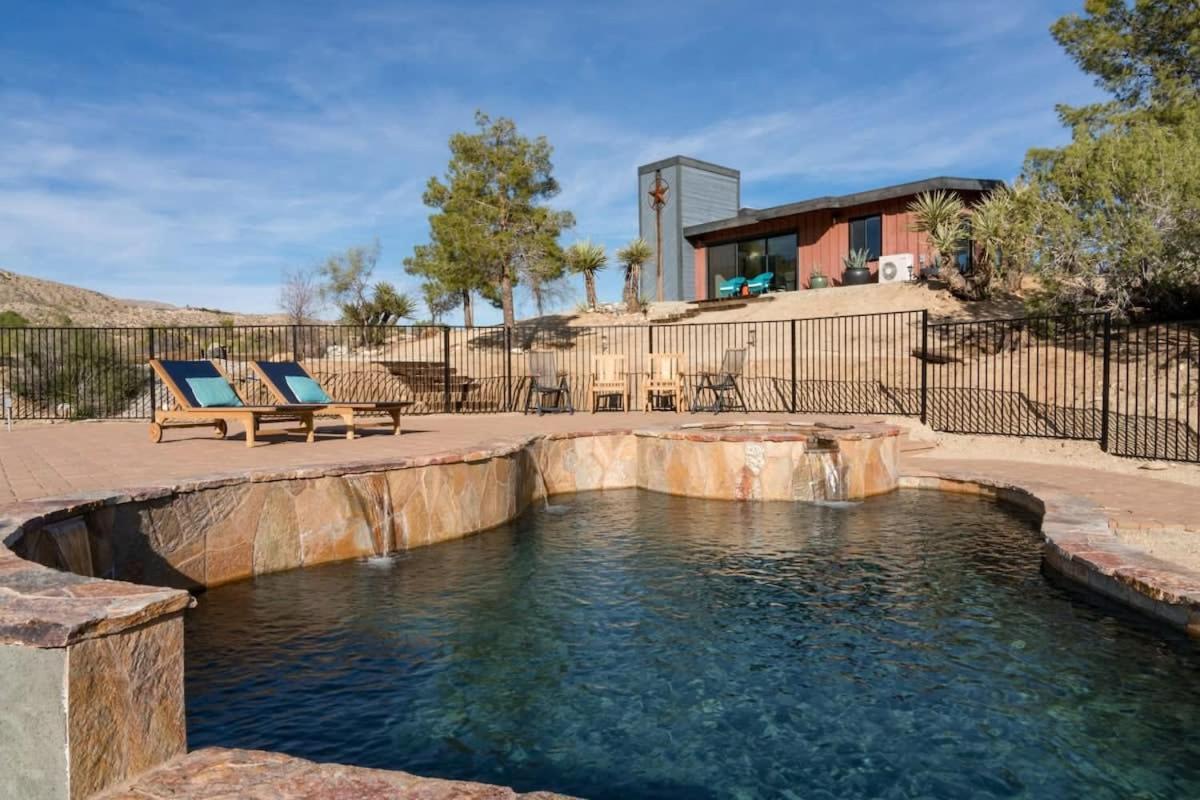 Morongo Star Ranch - Rolling Country Hills w Pool - B&B Morongo Valley