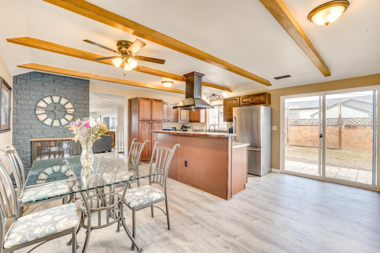 Family-Friendly Ontario Home in Central Location! - B&B Ontario