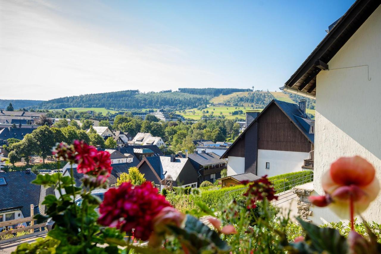 B&B Willingen - Haus Quentin - Bed and Breakfast Willingen