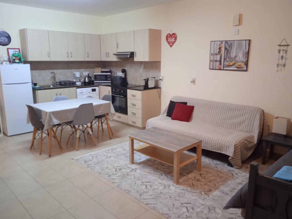 Xylophagou Rest and Relax 3 Ayia Napa Larnaca 1 bedroom apartment - Chambres d'hôtes Xylofágou