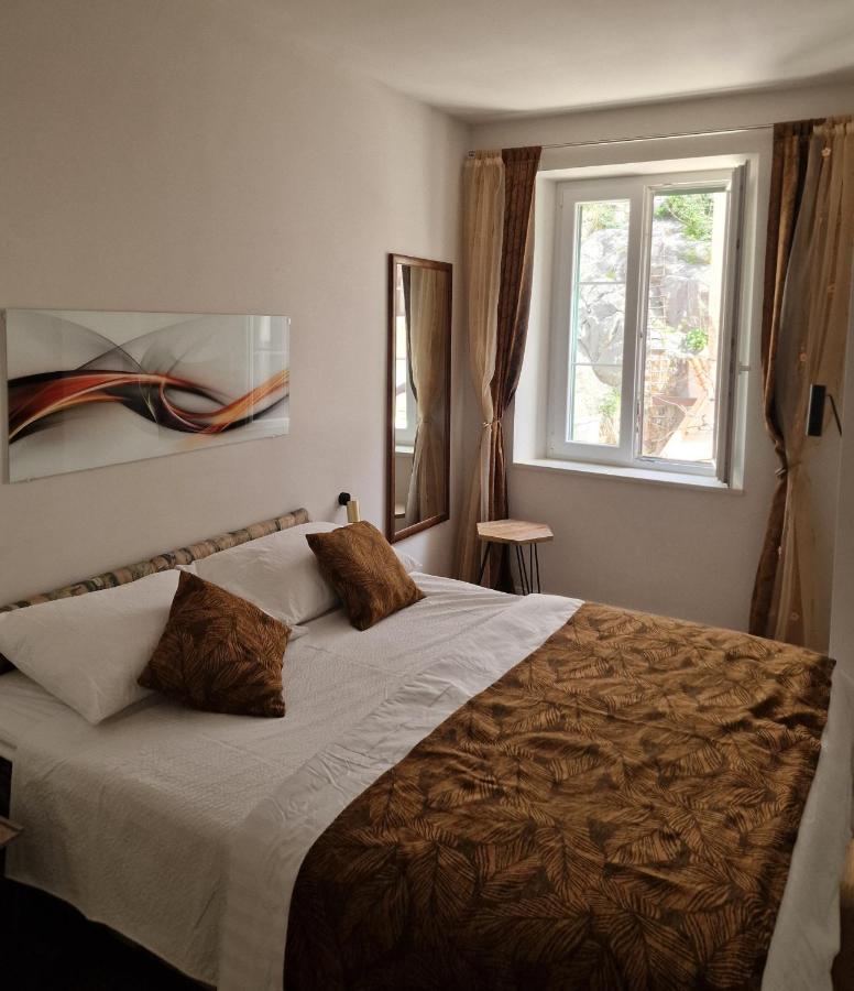 Old Town Apartment - B&B Omiš