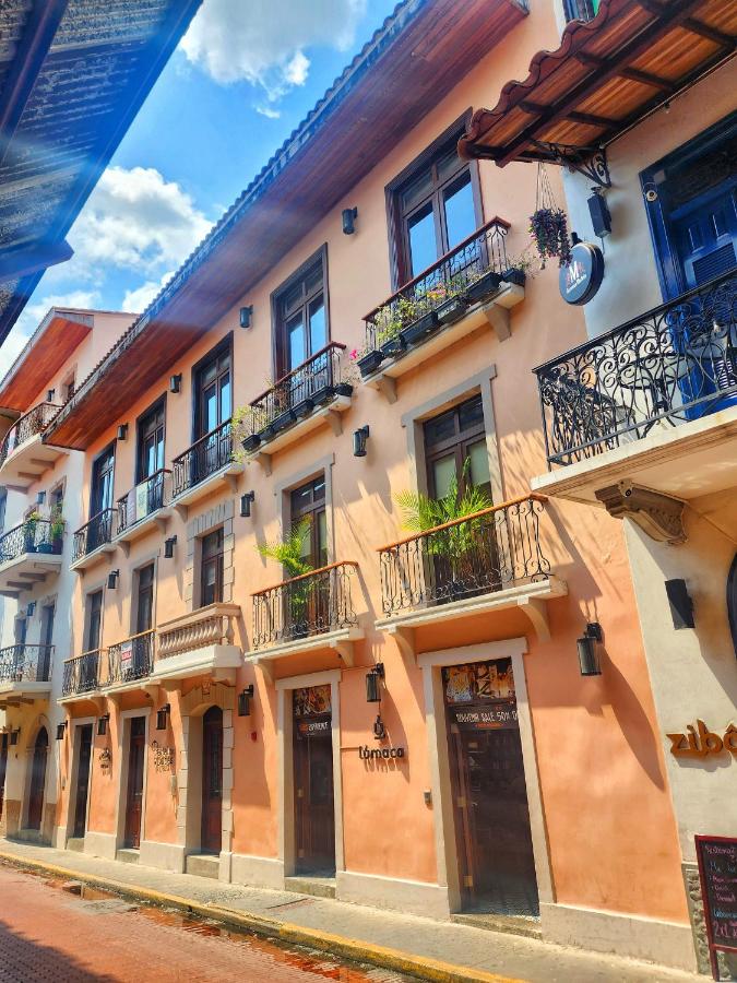 Casco Viejo, Loft de 150 m2, - Ferienwohnung
