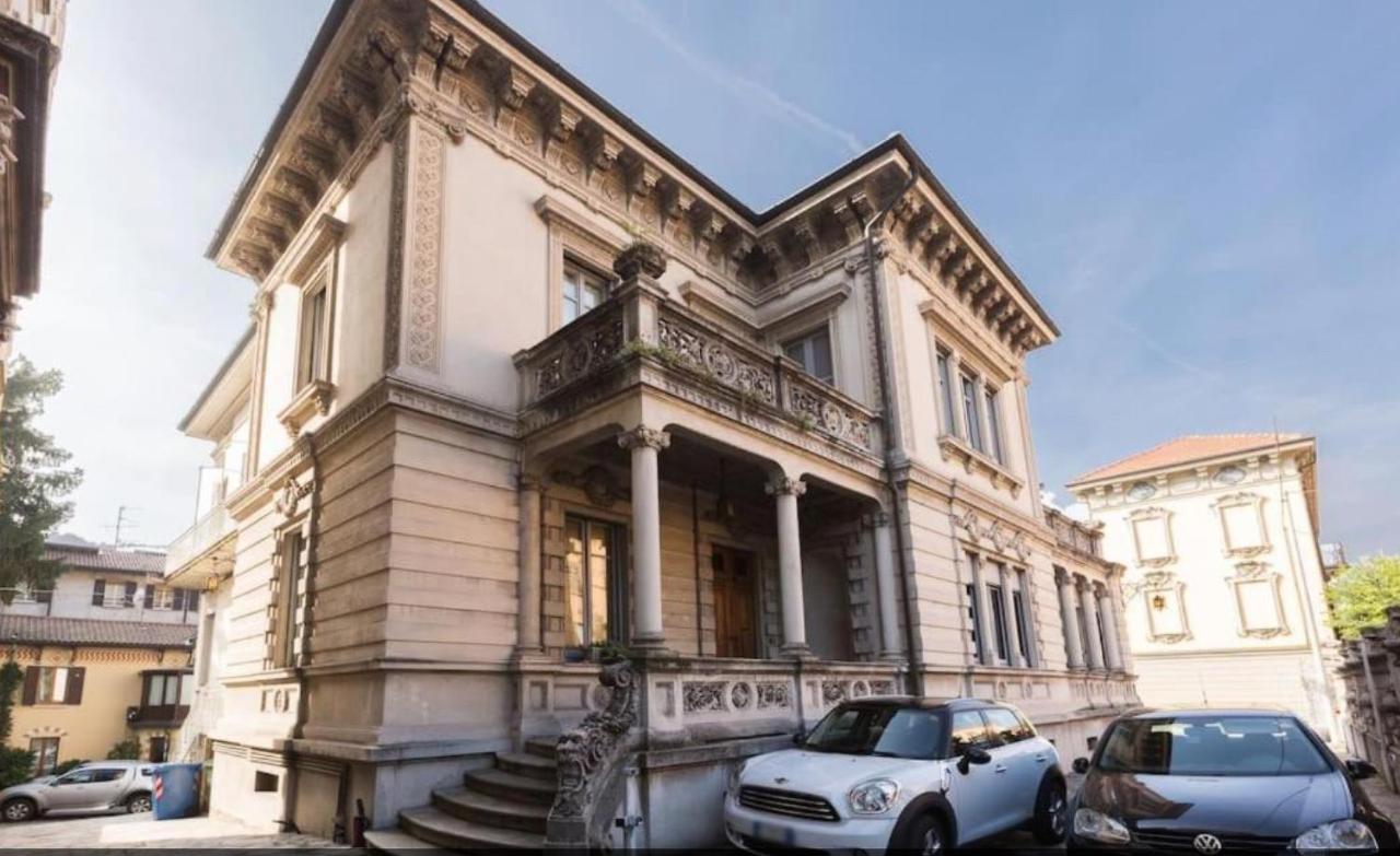 Three-room apartment in Como center - Ferienwohnung