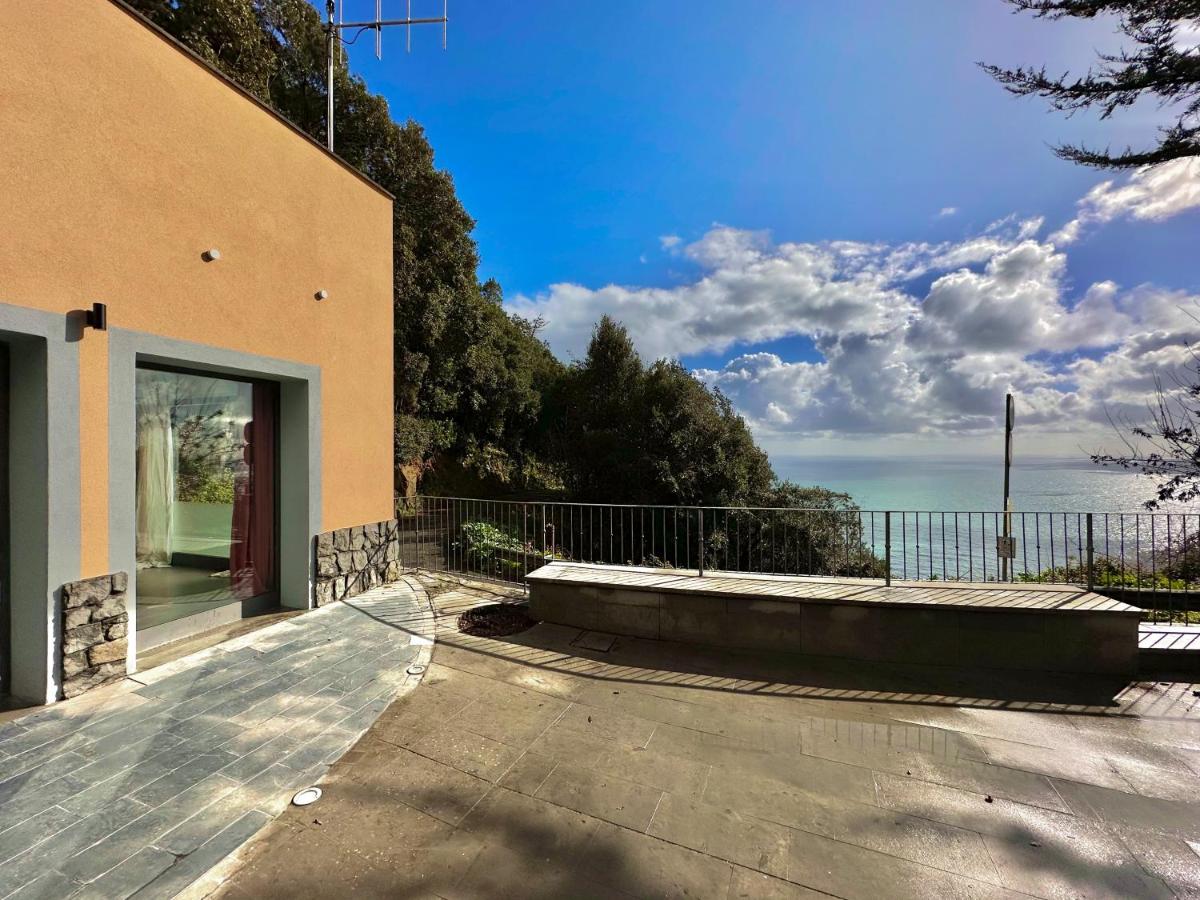 Cinque Terre Room Rental SULLA VIA - B&B La Spezia