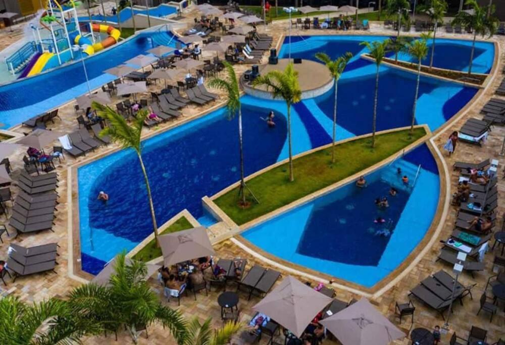 Apto em resort Solar das Águas - B&B