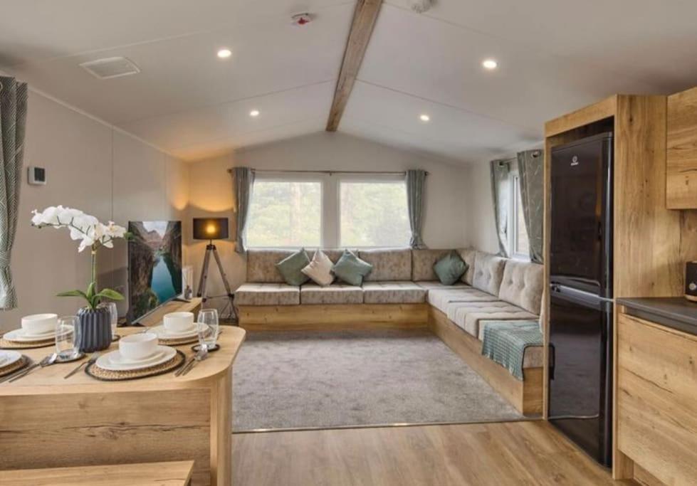 B&B Newquay - Cosy Caravan New for 2024! - Bed and Breakfast Newquay