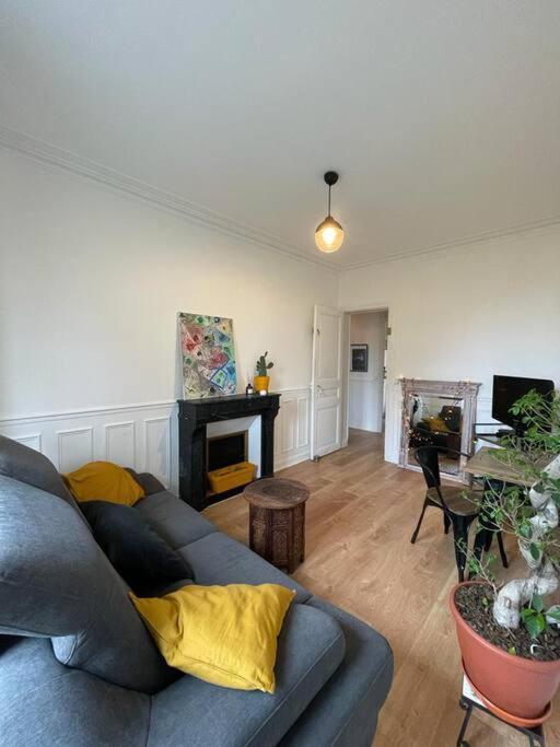 Joli 2 pièces à Pantin au porte de Paris - B&B