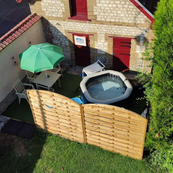 Charmante maison au bord des falaises - B&B