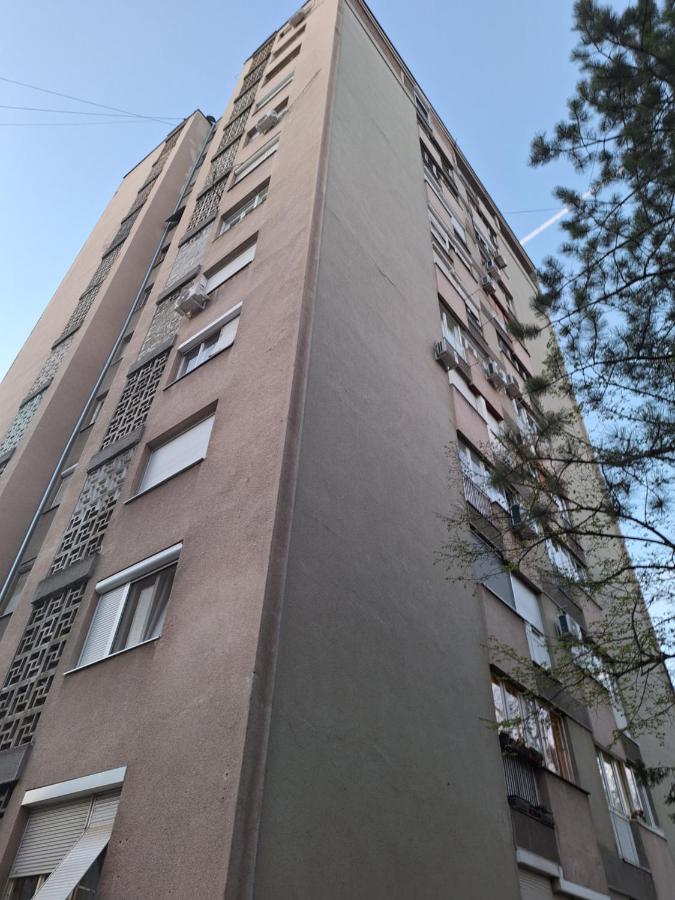 Relax Lux apartment Nis - Bed and Breakfast Niš