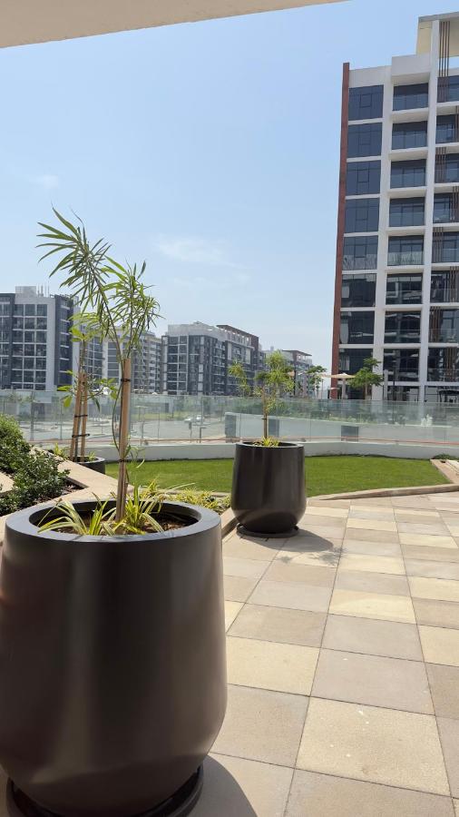 Luxury Studio with big balcony Azizi Riviera Meydan - B&B Dubai