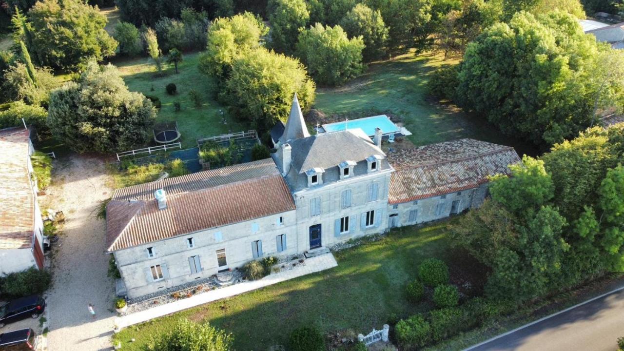 B&B Semillac - Domaine du Grand Ormeau - Bed and Breakfast Semillac