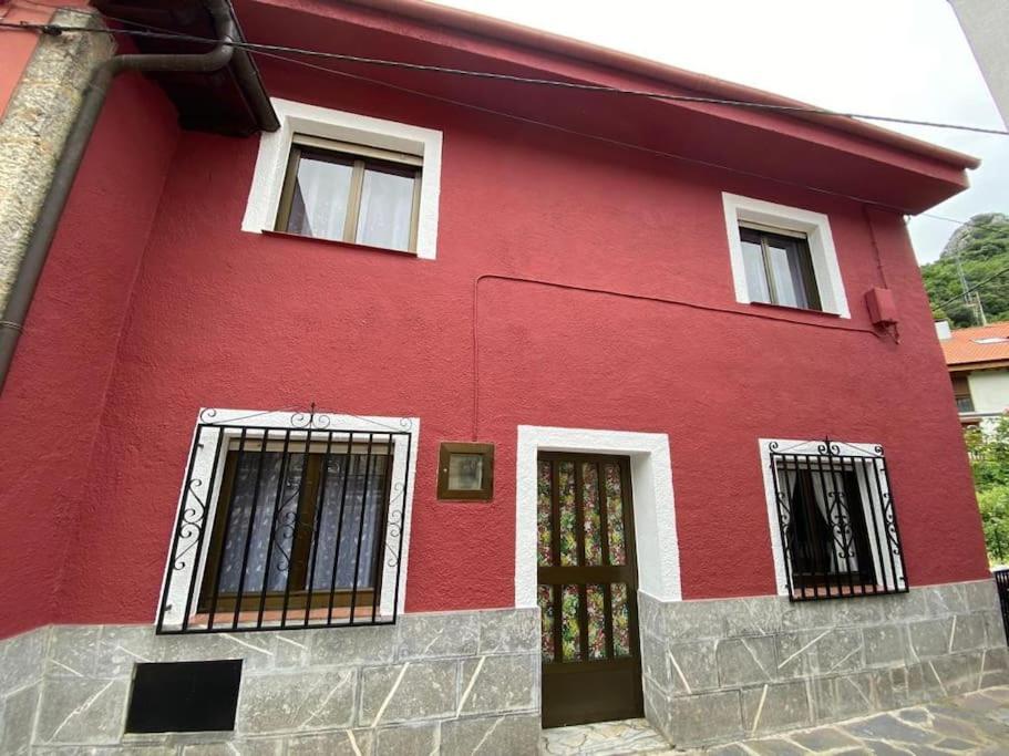 Cabrales236 Casa con jardín en Carreña de Cabrales - B&B