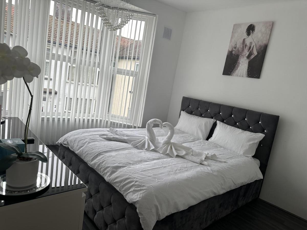 B&B Great Yarmouth - Impeccable 3-Bed House in Great Yarmouth - Bed and Breakfast Great Yarmouth